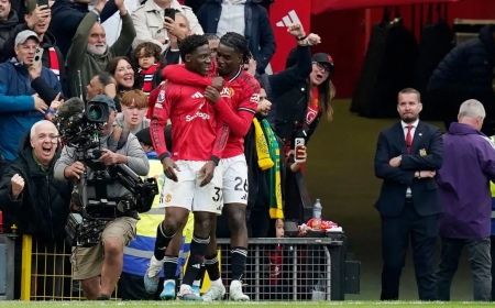 Manchester United seal Champions League return as Mainoo ends Liverpool comeback