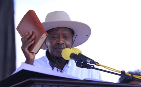 Museveni swears in for seventh term