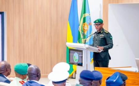 RDF hosts Nigerian defence college delegation on study tour
