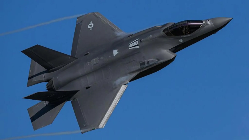 US launches new strikes on Iran, targeting missile sites and boats