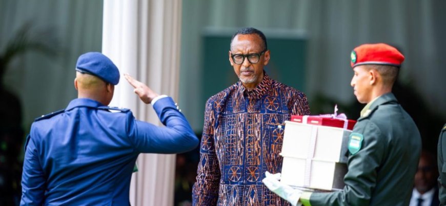 Kagame challenges senior officers to lead with integrity, purpose