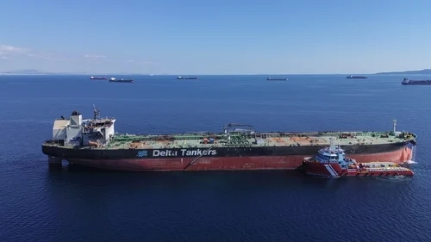 Iran tells Houthis to close Red Sea gateway if US hits power network, sources say