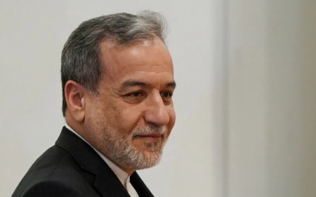 Araghchi says Iran awaits formal US response on Hormuz proposal
