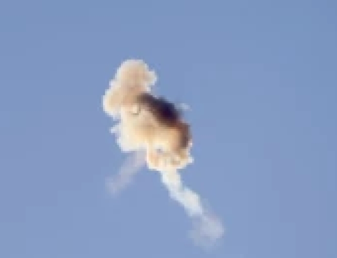 Yemeni airstrikes hit Houthi sites as clashes intensify in Taiz, Lahj