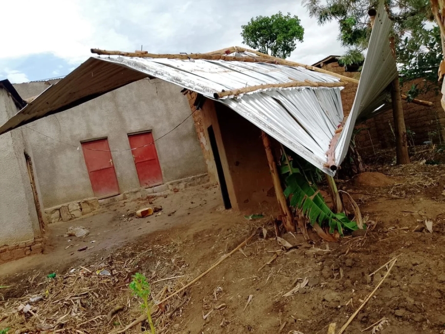 Nyagatare: Heavy rains destroy 30 houses, Leaving dozens of families homeless