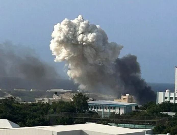 2 Houthi missiles target Aden International Airport in southern Yemen